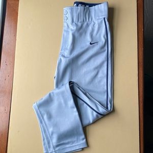 Boy’s Nike youth large baseball pants